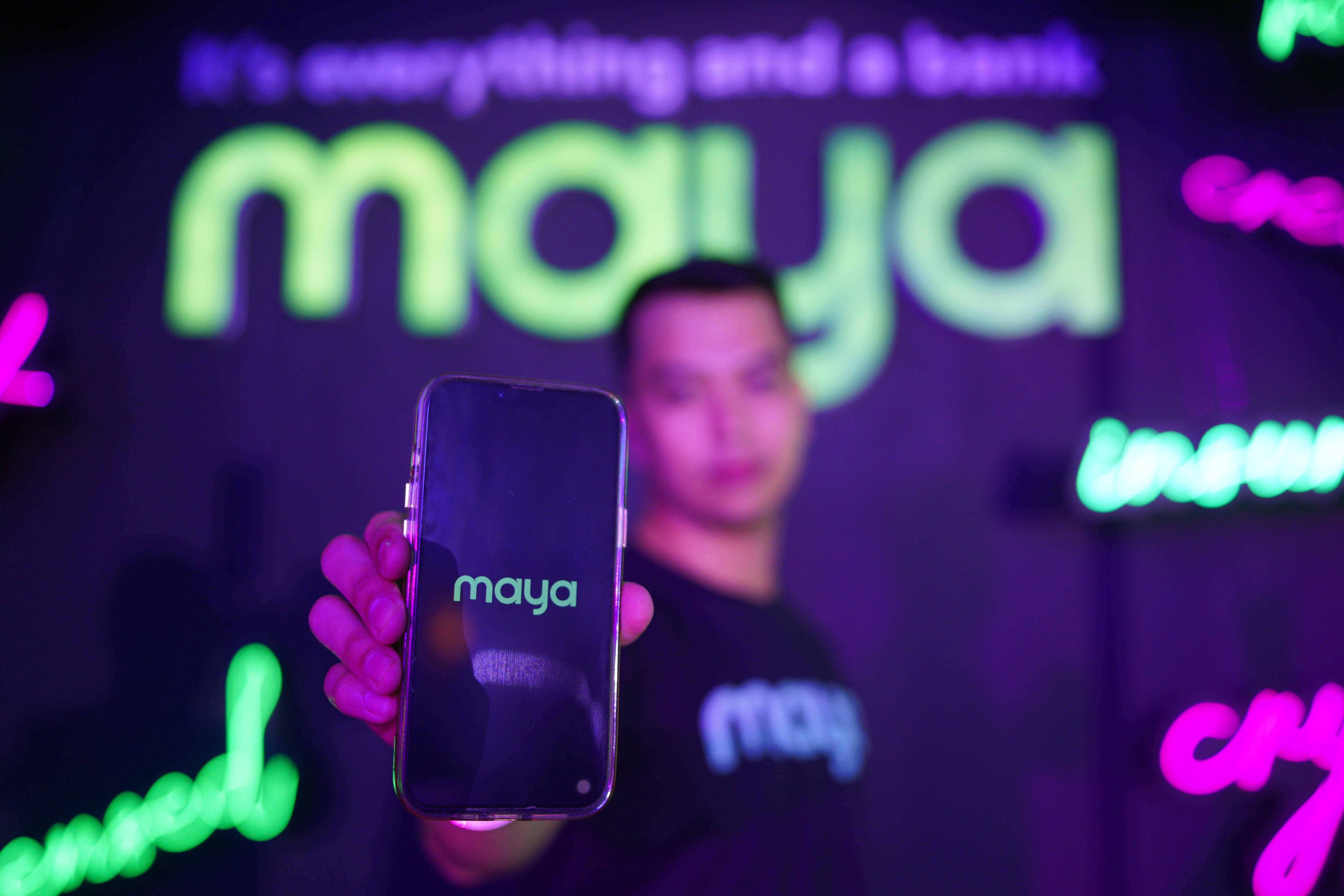 Showing Maya App